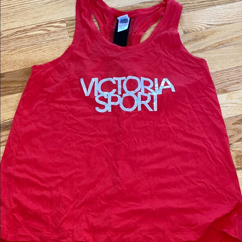 VS Muscle Workout Top
